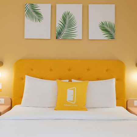 Bloom Hotel Financial District Hyderabad Exteriör bild